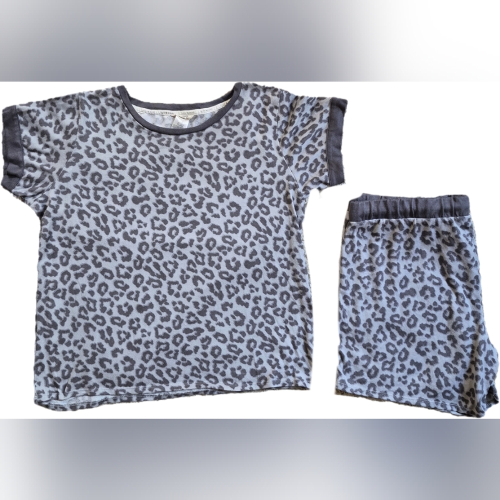 Lucky Brand Women’s Grey Leopard Print Pajama/Loungewear Set – Size XL - GUC